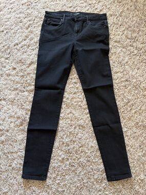 Joe’s Jeans The Icon Mid Rise Skinny Black 29